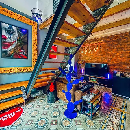 Villa Loft Modern Avec Jardin Piscine Et Pool House *