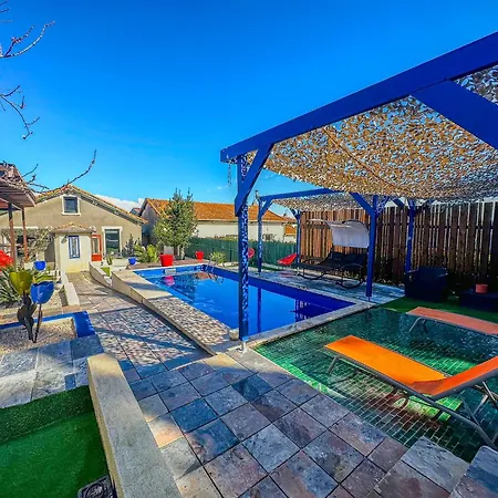 Loft Modern Avec Jardin Piscine Et Pool House Villa