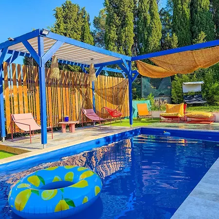 Villa Loft Modern Avec Jardin Piscine Et Pool House Lavalette (Aude)