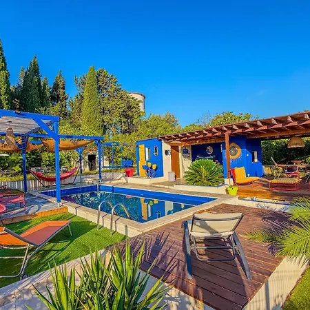 Villa Loft Modern Avec Jardin Piscine Et Pool House